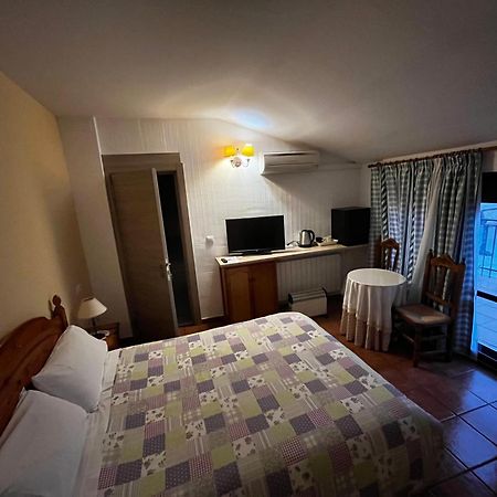 La Antigua Vaqueria Guest House Cuenca  Bagian luar foto